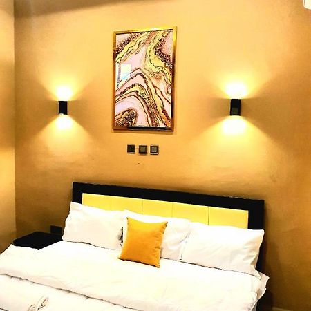 Greys House 19 Airport Hotel Abuja Eksteriør bilde