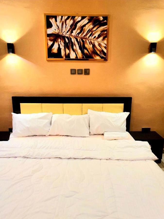 Greys House 19 Airport Hotel Abuja Eksteriør bilde