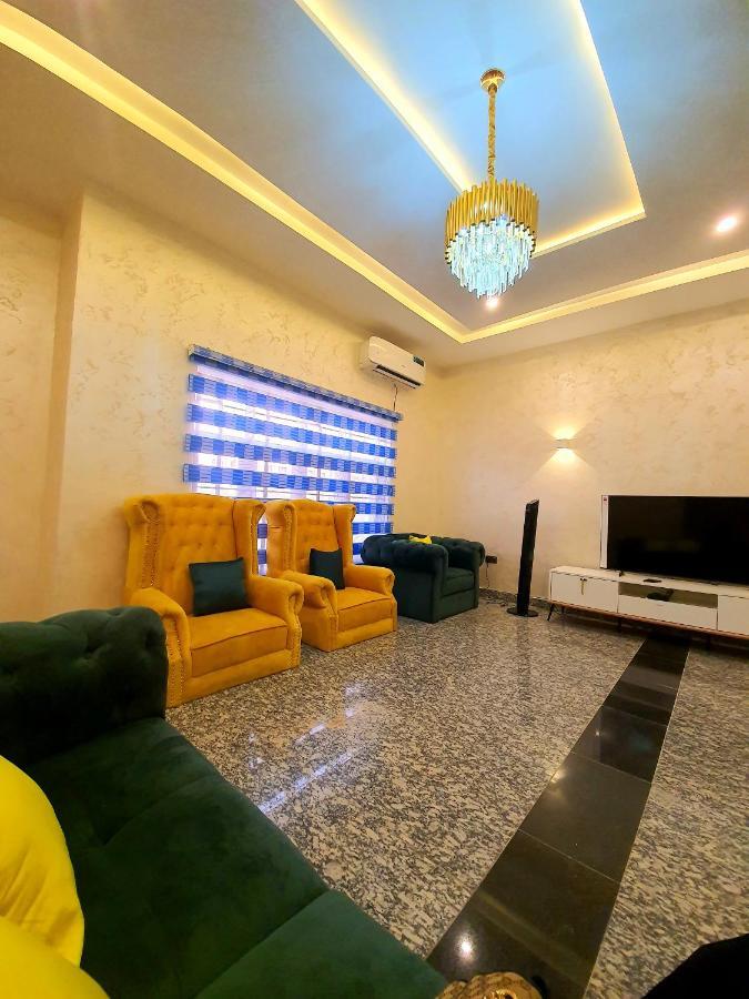 Greys House 19 Airport Hotel Abuja Eksteriør bilde