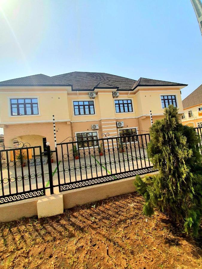 Greys House 19 Airport Hotel Abuja Eksteriør bilde
