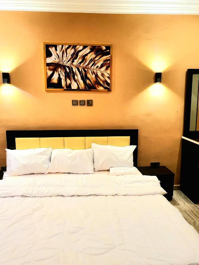 Greys House 19 Airport Hotel Abuja Eksteriør bilde