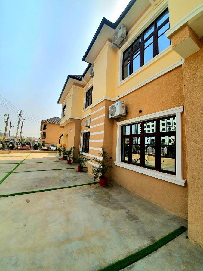 Greys House 19 Airport Hotel Abuja Eksteriør bilde