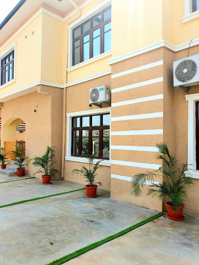 Greys House 19 Airport Hotel Abuja Eksteriør bilde