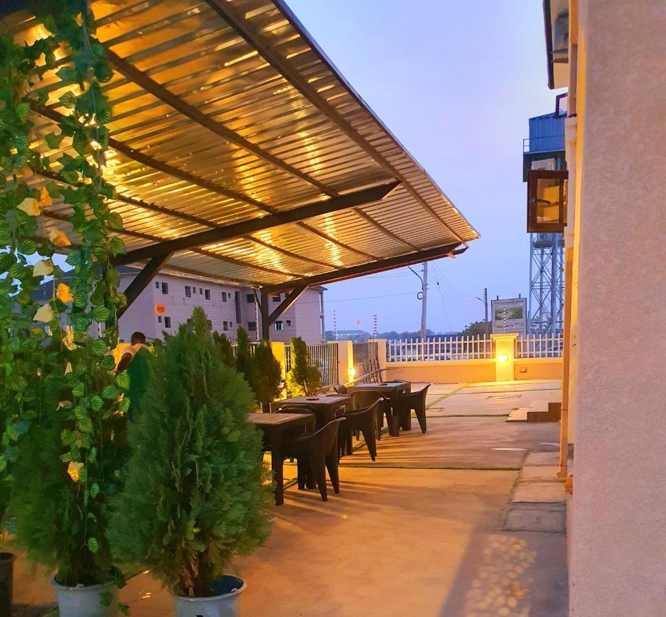 Greys House 19 Airport Hotel Abuja Eksteriør bilde